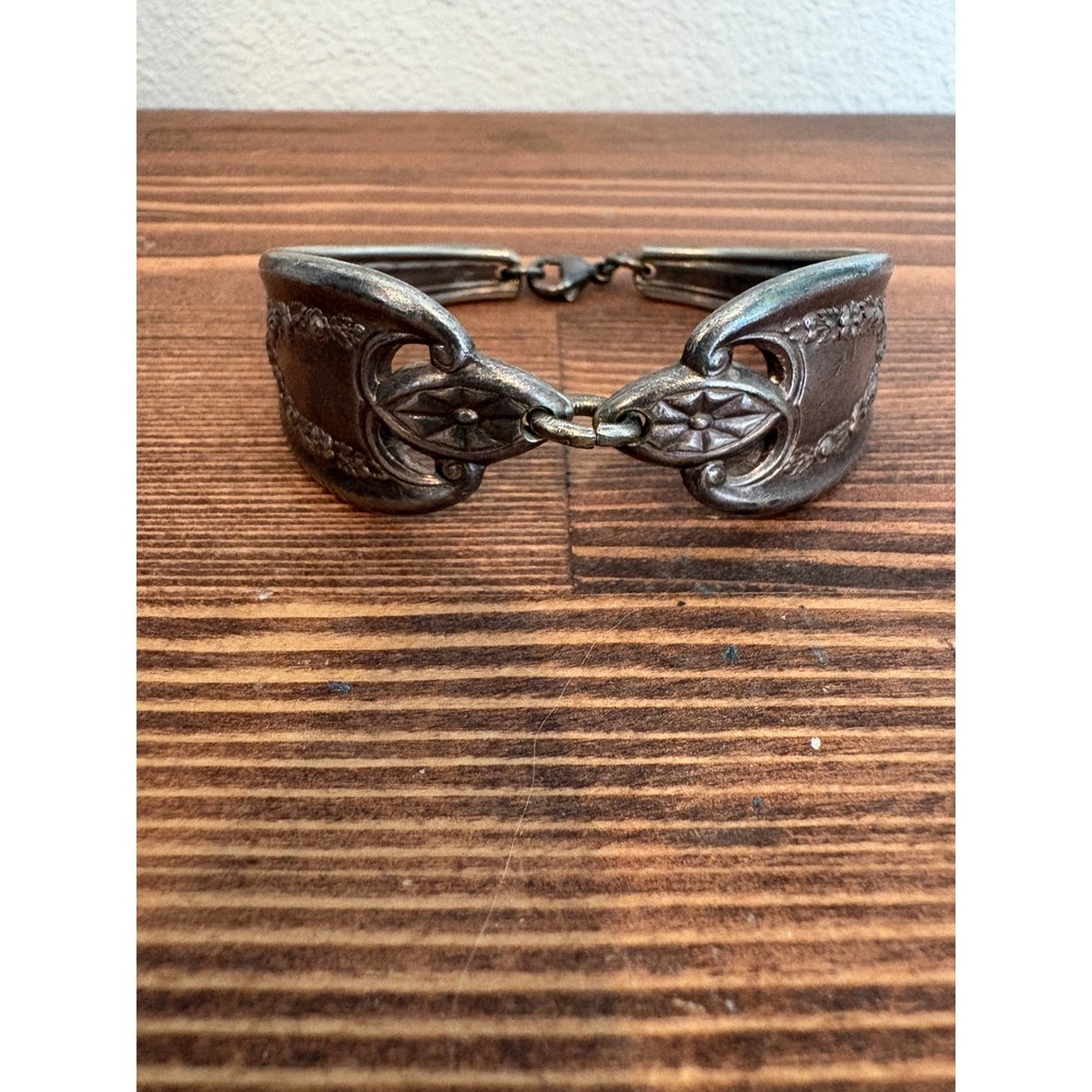 Vintage Silver Tone Spoon Handle Bracelet Floral Ornate Lobster Clasp 7.5 Inch